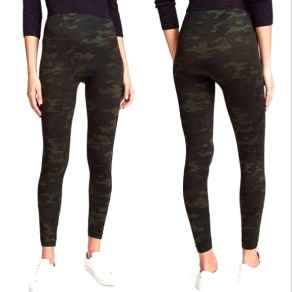 SPANX Pants - SPANX Black Camouflage Leggings